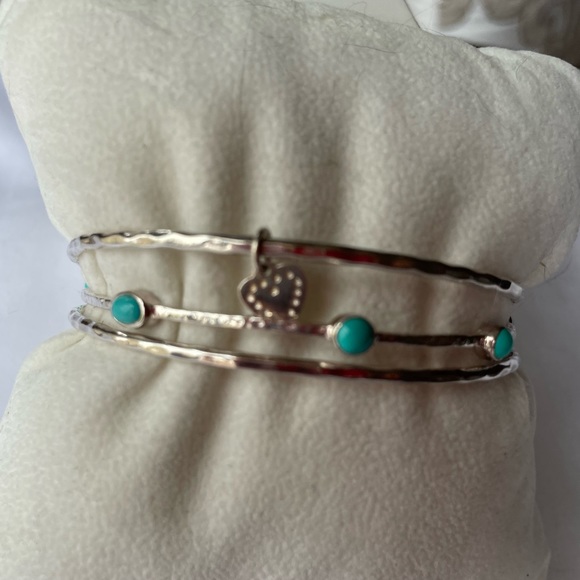 Stella & Dot Siver and Turquoise Bangle Bracelet Set - Picture 2 of 4